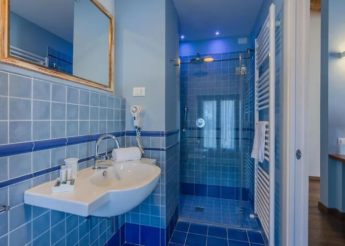 Il Fiore E La Farfalla Villa Pésaro