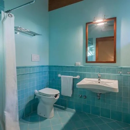 Il Fiore E La Farfalla Willa *