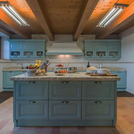 Il Fiore E La Farfalla Willa *