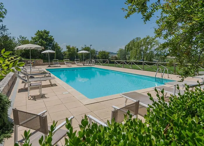 Il Fiore E La Farfalla Βίλα *